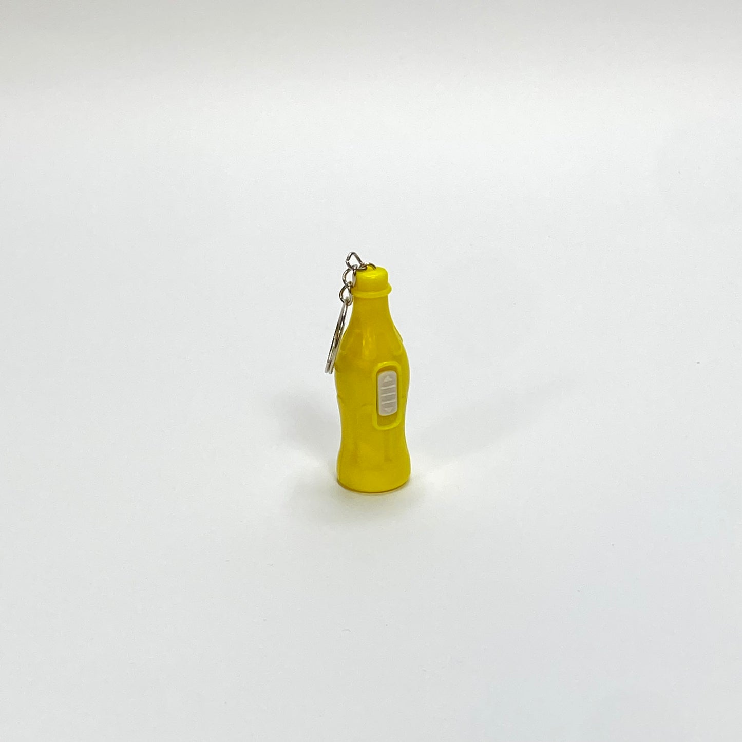 מחזיק מפתחות אורות בקבוק צהוב